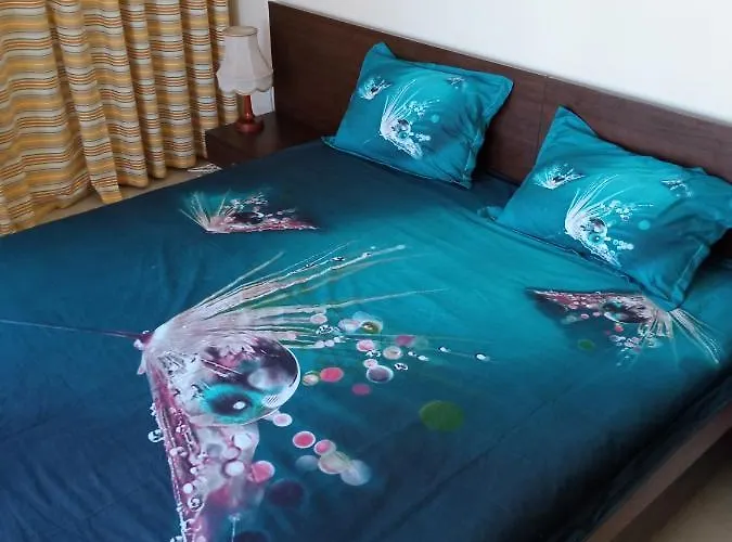 ホームステイ студио ロゼネッツ